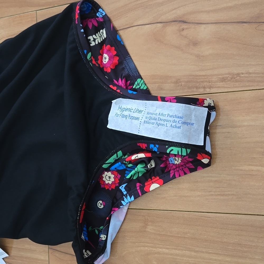 Nike Swim Garden Party Big Kids size LARGE - Picture 9 of 12